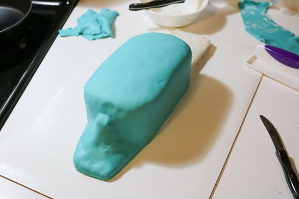 29-blue-fondant-trimmed-and-tucked